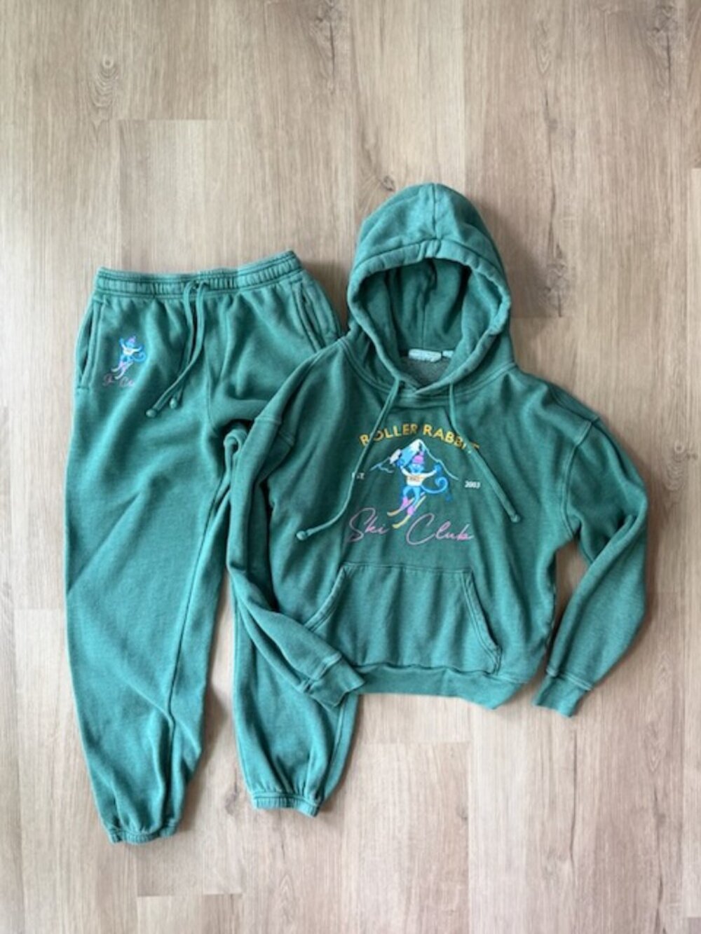 Roller Rabbit Ski Club Sweatsuit Set Sz S Green